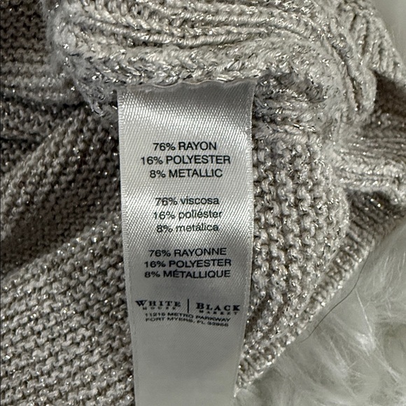 🎄WHBM Sleeveless Metallic Knit Top - Picture 3 of 3